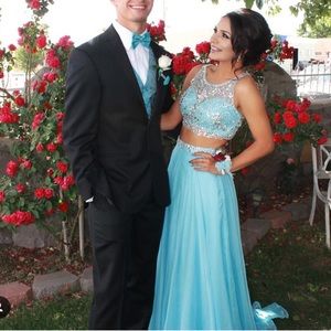 Blue prom dress